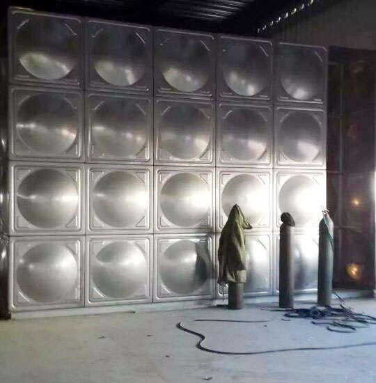 ���J�u���P�ˮ�乤�̰���